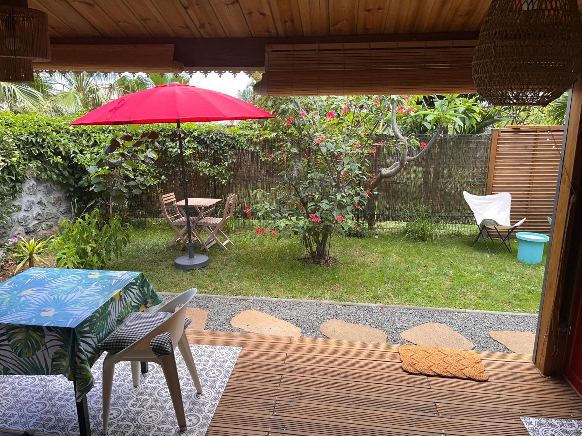 Bungalow Leu Gadiamb Saint-Leu Exterior foto